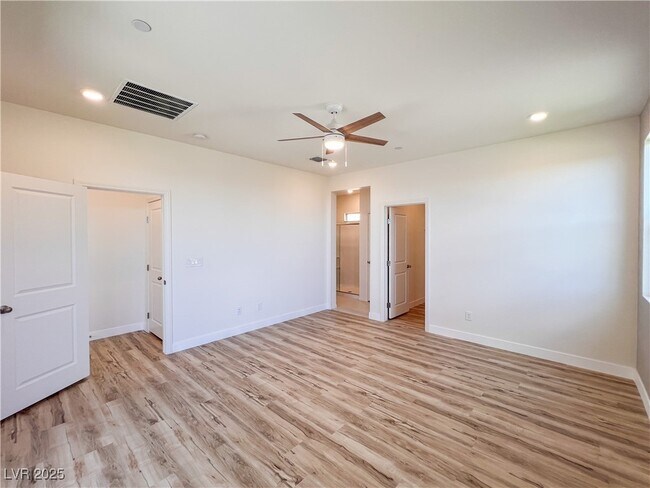 Building Photo - 12470 Madison Pk Pl