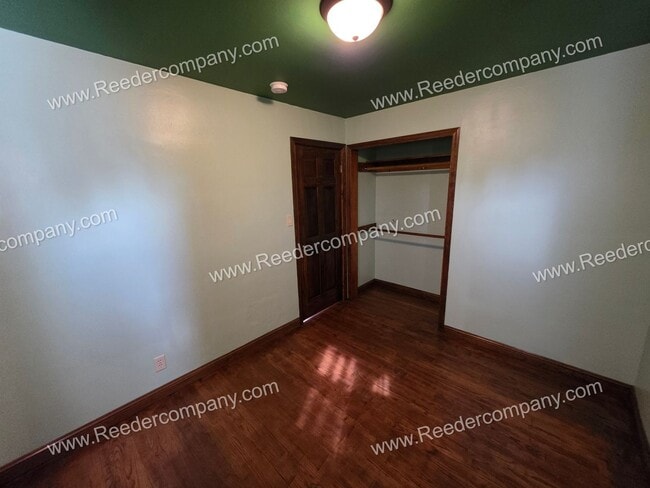 Building Photo - Spacious 3 bedroom 1 bathroom home in Hammond