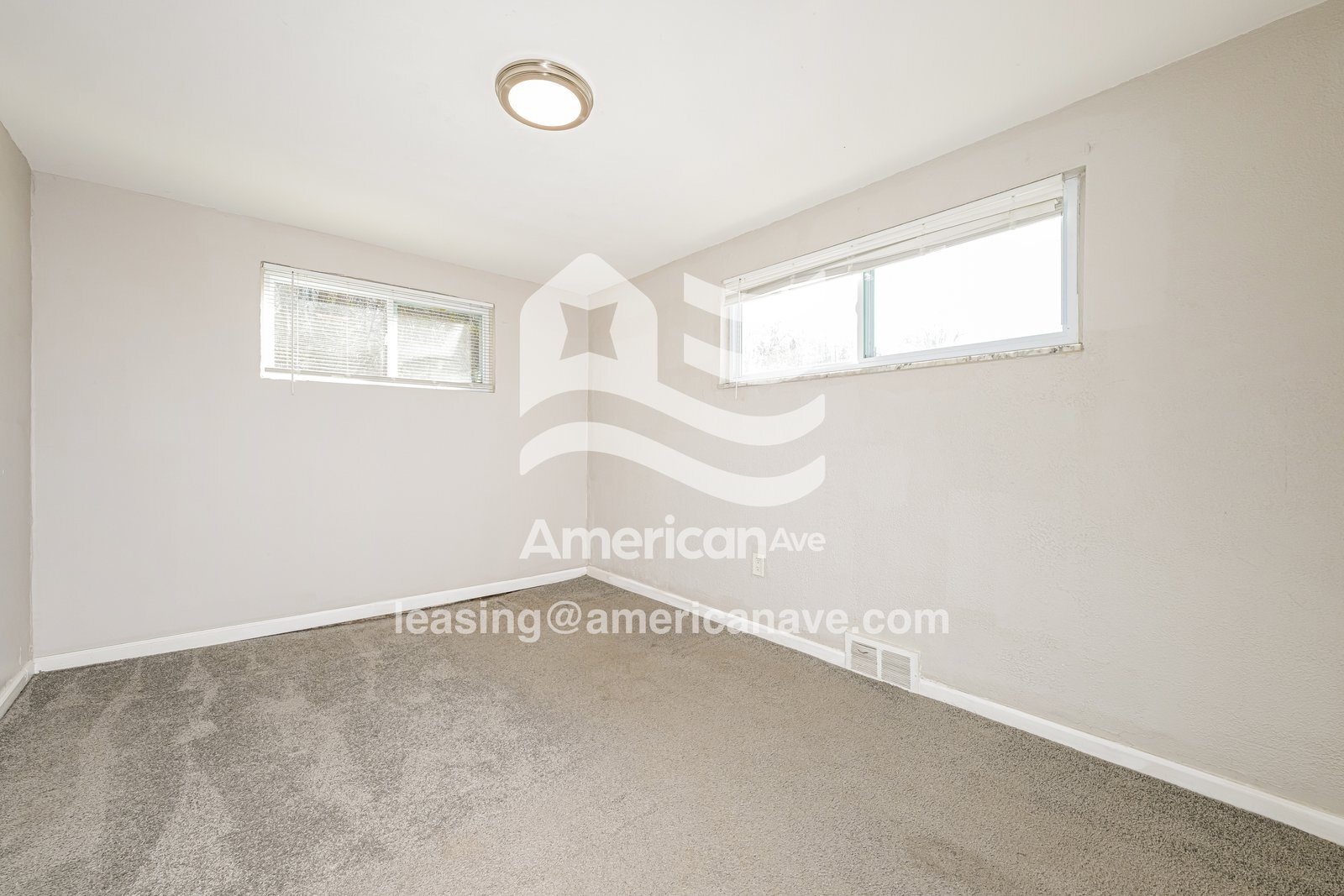 Building Photo - 401 Johnston Rd