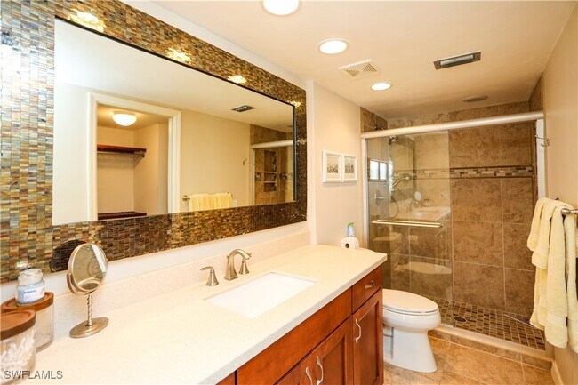 Building Photo - 1075 Foxfire Ln