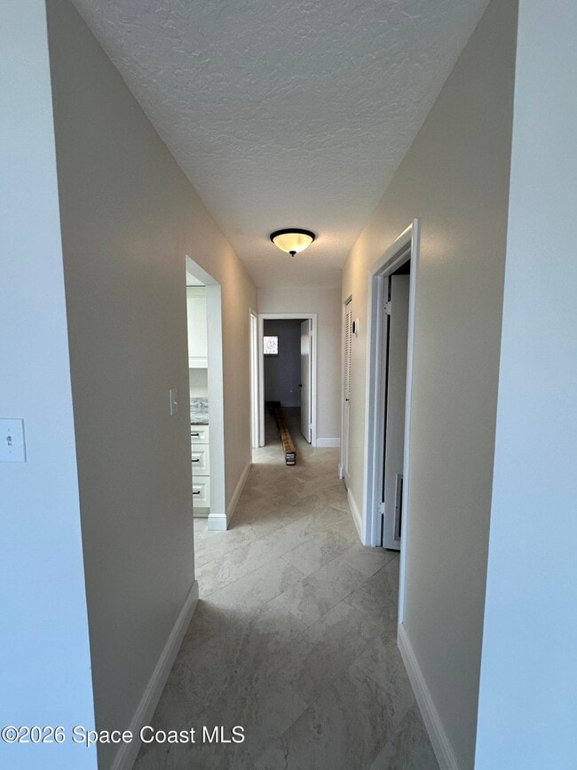 Building Photo - 55 Riverside Dr