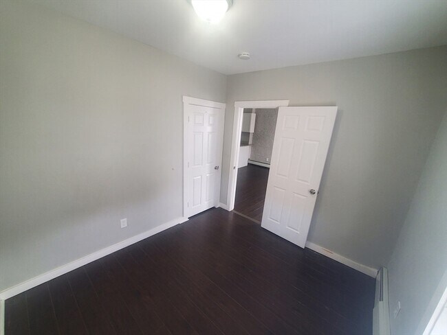 Building Photo - 620 Dudley St