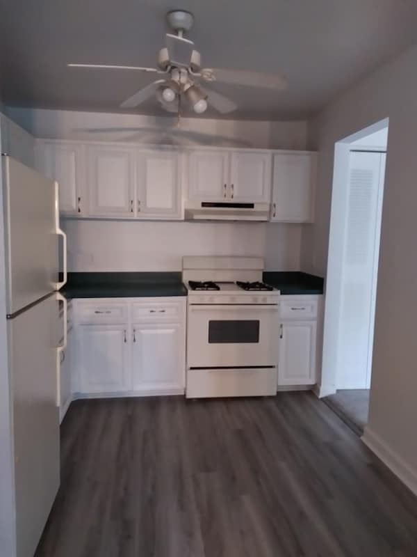 Building Photo - 7811 Dassett Ct