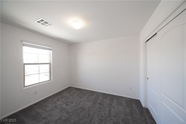 Building Photo - 5421 Scotch Cap Dr