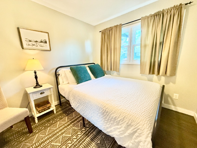 Building Photo - 11230 SW 90th Ave