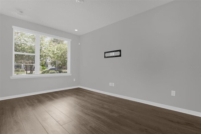 Building Photo - 8629 Tavistock Lakes Blvd