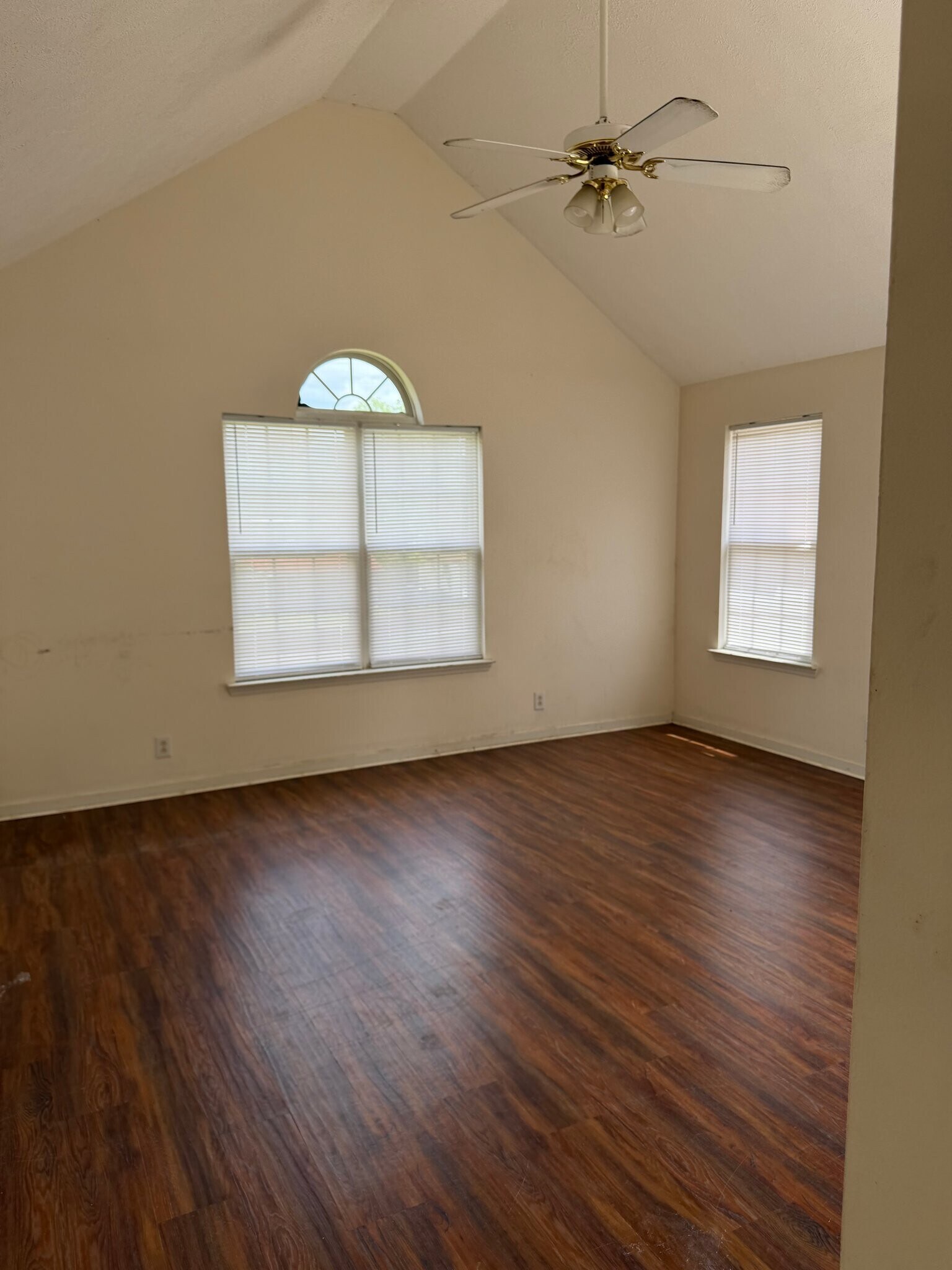 Building Photo - 1118 Toddington Dr
