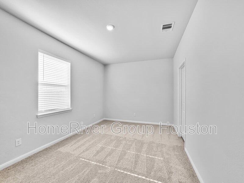 Building Photo - 8942 Ice Quartz Dr