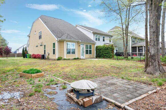 Building Photo - 3909 Yates Mill Trail