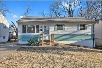 Building Photo - 126 Elbring Dr