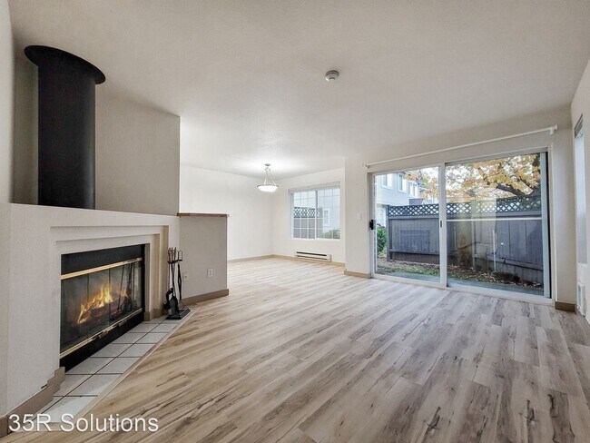 Building Photo - 3 br, 2.5 bath House - 26261 114th Lane SE