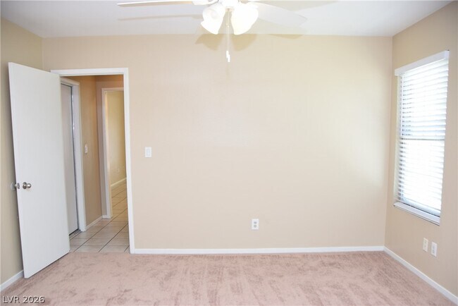 Building Photo - 701 Inglenook Dr