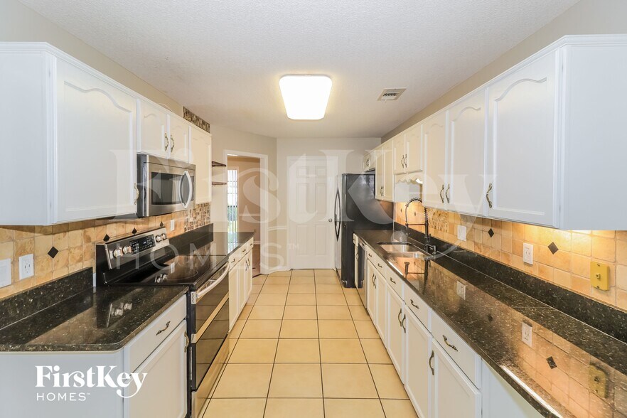 Building Photo - 6417 Eagle Valley Cove