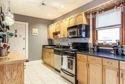 Building Photo - 797 Columbia Rd