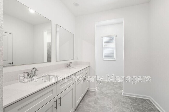 Building Photo - 2066 Shaggy Fisher Dr