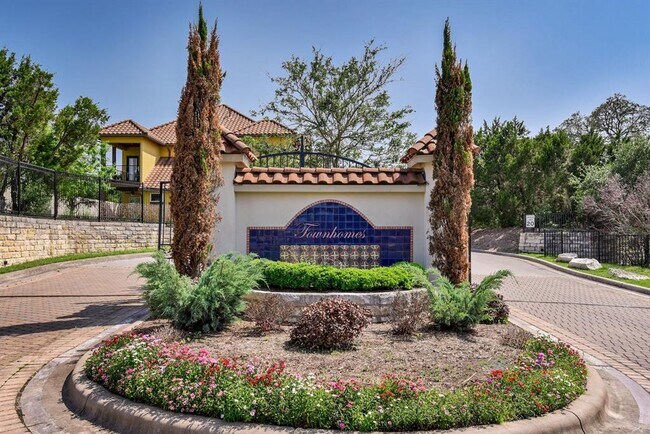 Building Photo - 11829 Terraza Cir