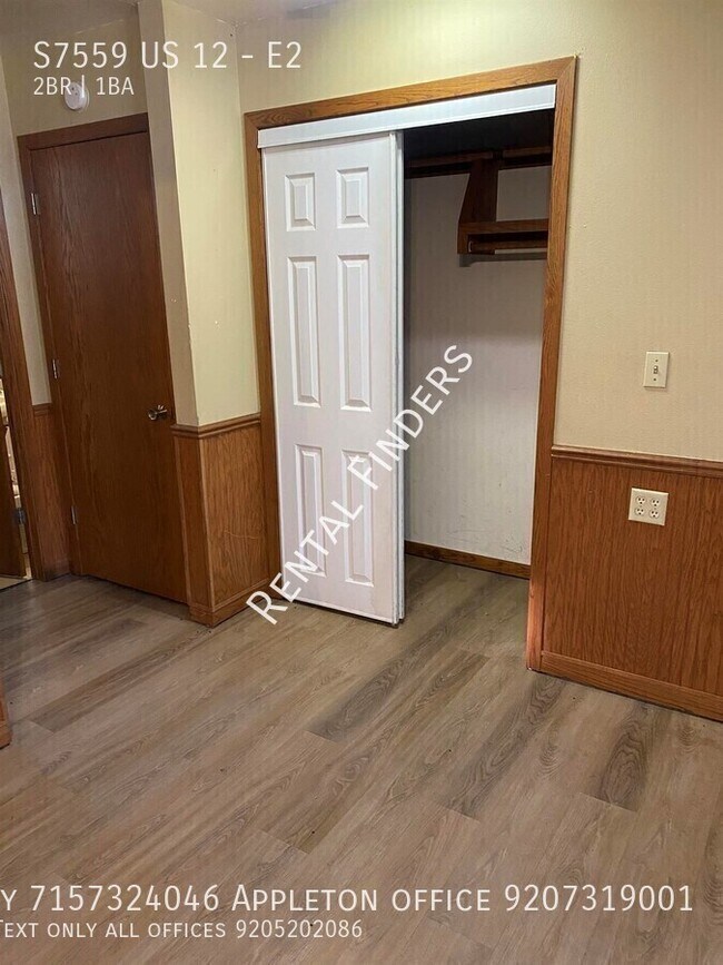 Building Photo - S7559 US-12