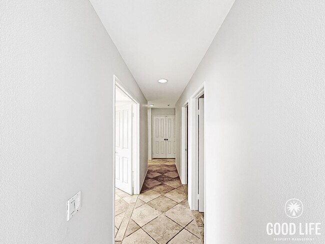 Building Photo - Price Reduced! Stunning 4BR Irvine Home in Resort-Style Community w/ Pool & Spa