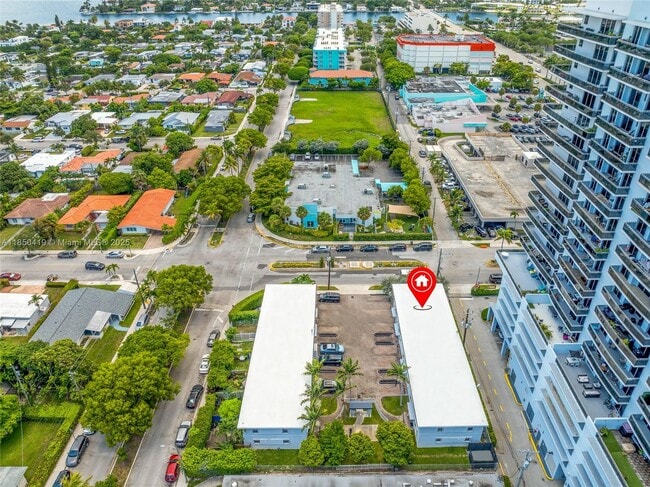 Building Photo - 7801 Hispanola Ave
