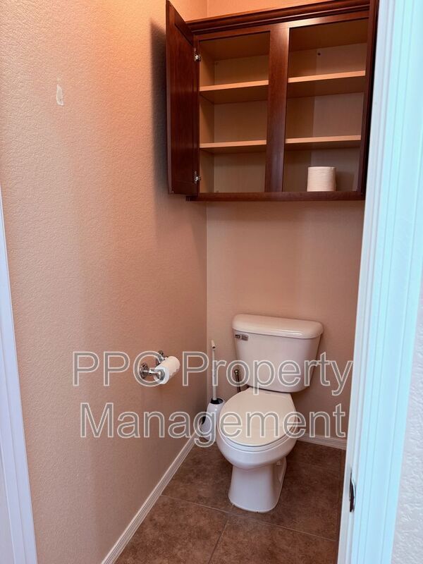 Building Photo - 18252 W Buena Vista Dr