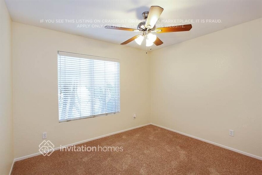 Building Photo - 23195 Twinflower Ave