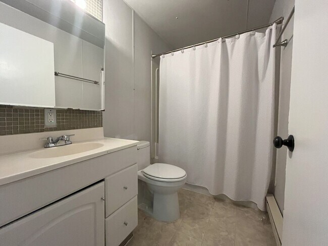 Building Photo - CLM1529 (HOLD FUNDS - leak repair)