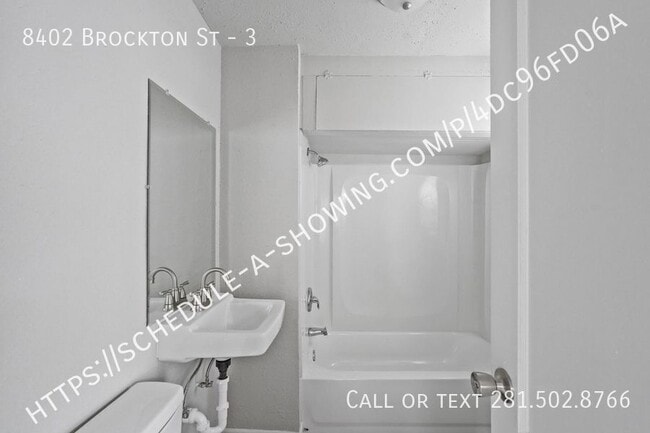 Building Photo - 8402 Brockton St