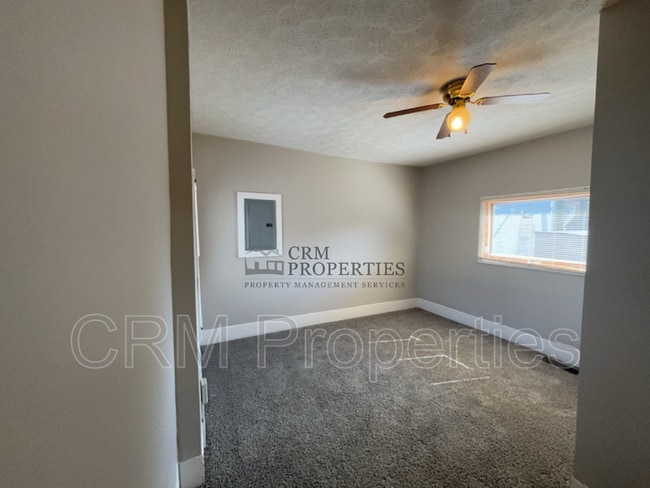 Building Photo - 409 W Morgan St