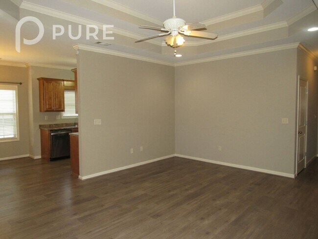 Building Photo - 2021 Hidden Forest Ln