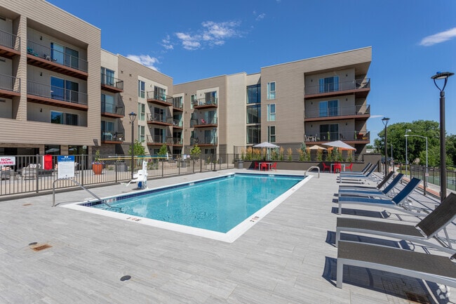 Building Photo - Park Place Apartments