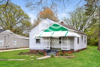Building Photo - 403 Lowdermilk St