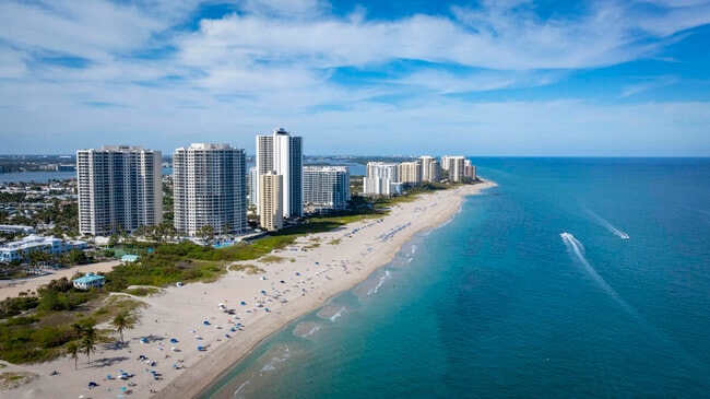 Building Photo - 2700 N Ocean Dr