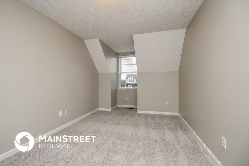 Building Photo - 921 Turlough Ct