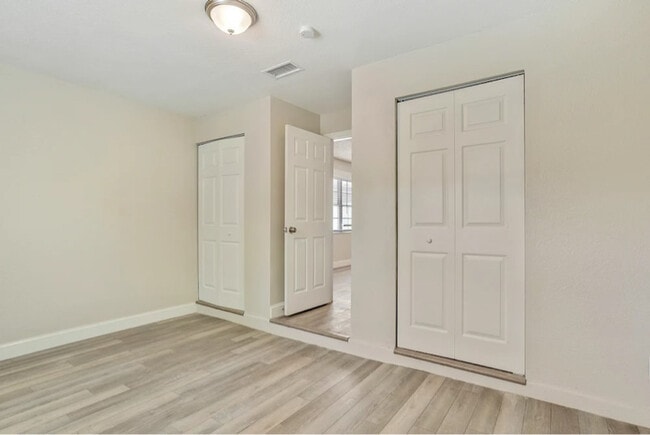 Building Photo - 91827 Sarnow Dr