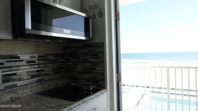 Building Photo - 935 S Atlantic Ave