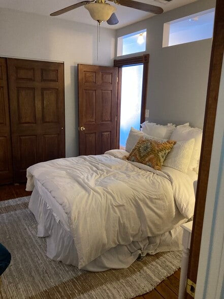 Bedroom - 50 Cornhill St