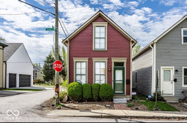 Building Photo - 607 Lord St