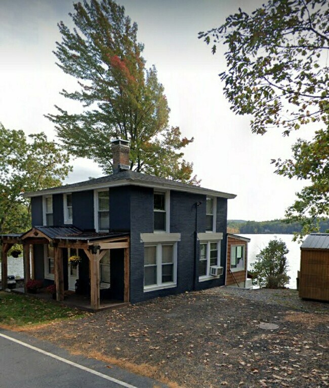 Building Photo - 347 Rindge Tpke