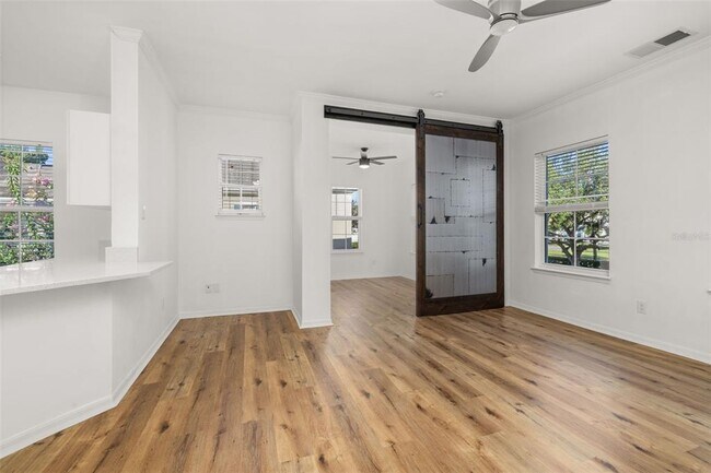 Building Photo - 754 Siena Palm Dr