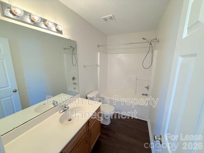 Building Photo - 8821 Cameron Spring Rd