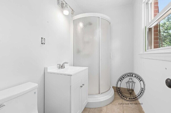 Building Photo - "Charming 3-Bed Oasis with Scenic Views & Modern Touches on Faubus Drive!"