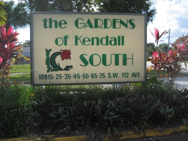 Building Photo - 10855 SW 112th Ave