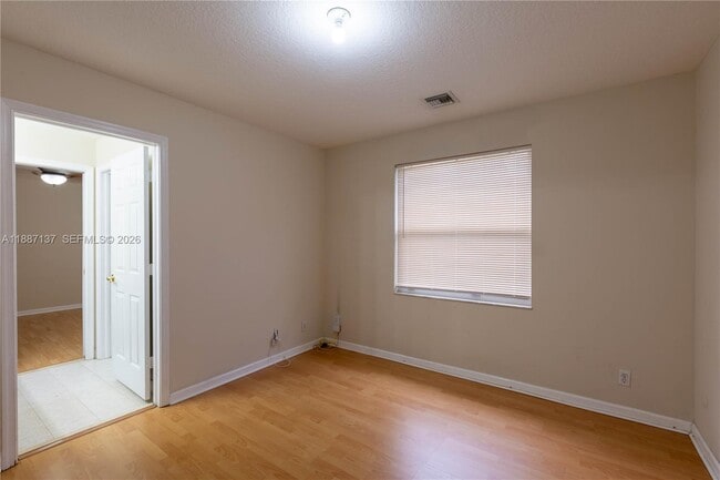 Building Photo - 18520 SW 39th Ct