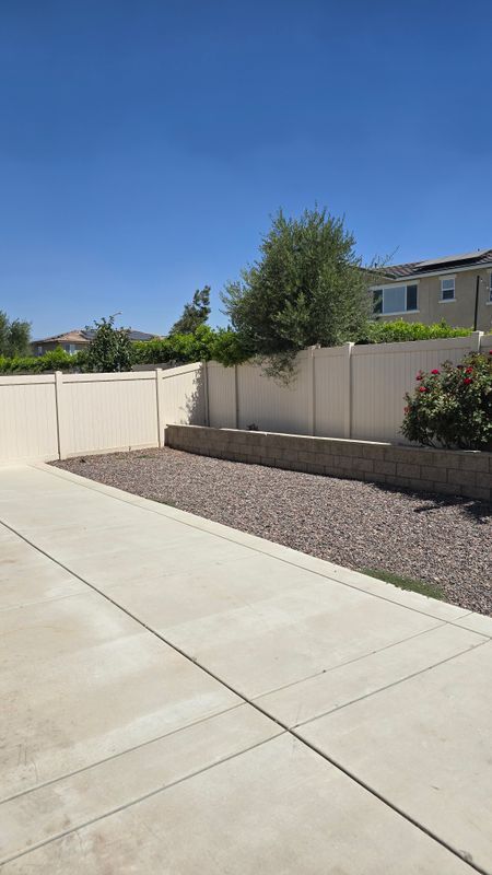 Building Photo - 5013 Clematis Ct