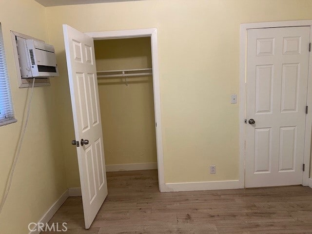 Building Photo - 996 N Crescent Ave