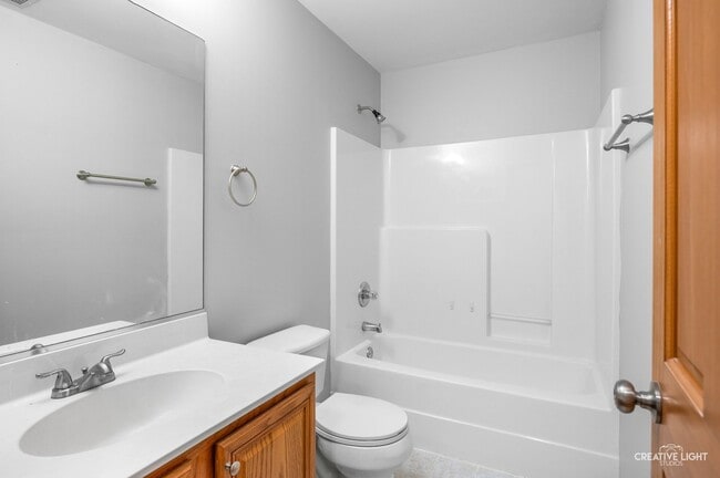 Building Photo - 3309 Cool Springs Ct