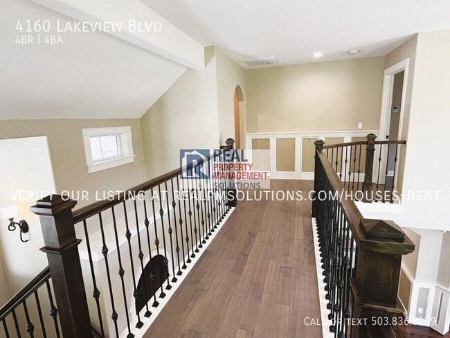 Building Photo - 4160 Lakeview Blvd
