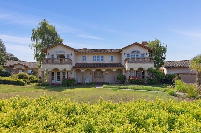 Building Photo - 1500 Longhorn Ln