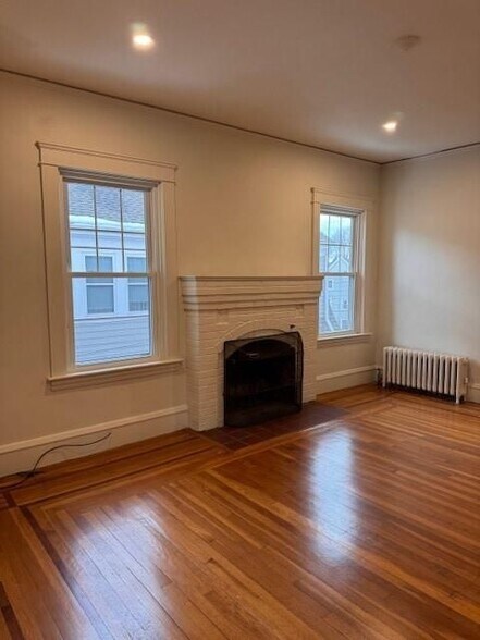 Building Photo - 150 Lancaster St