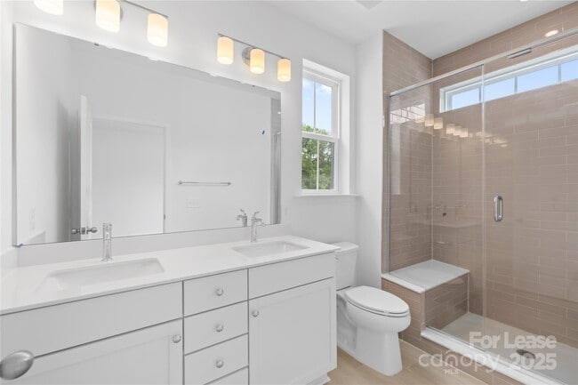 Building Photo - 5018 Layman Dr